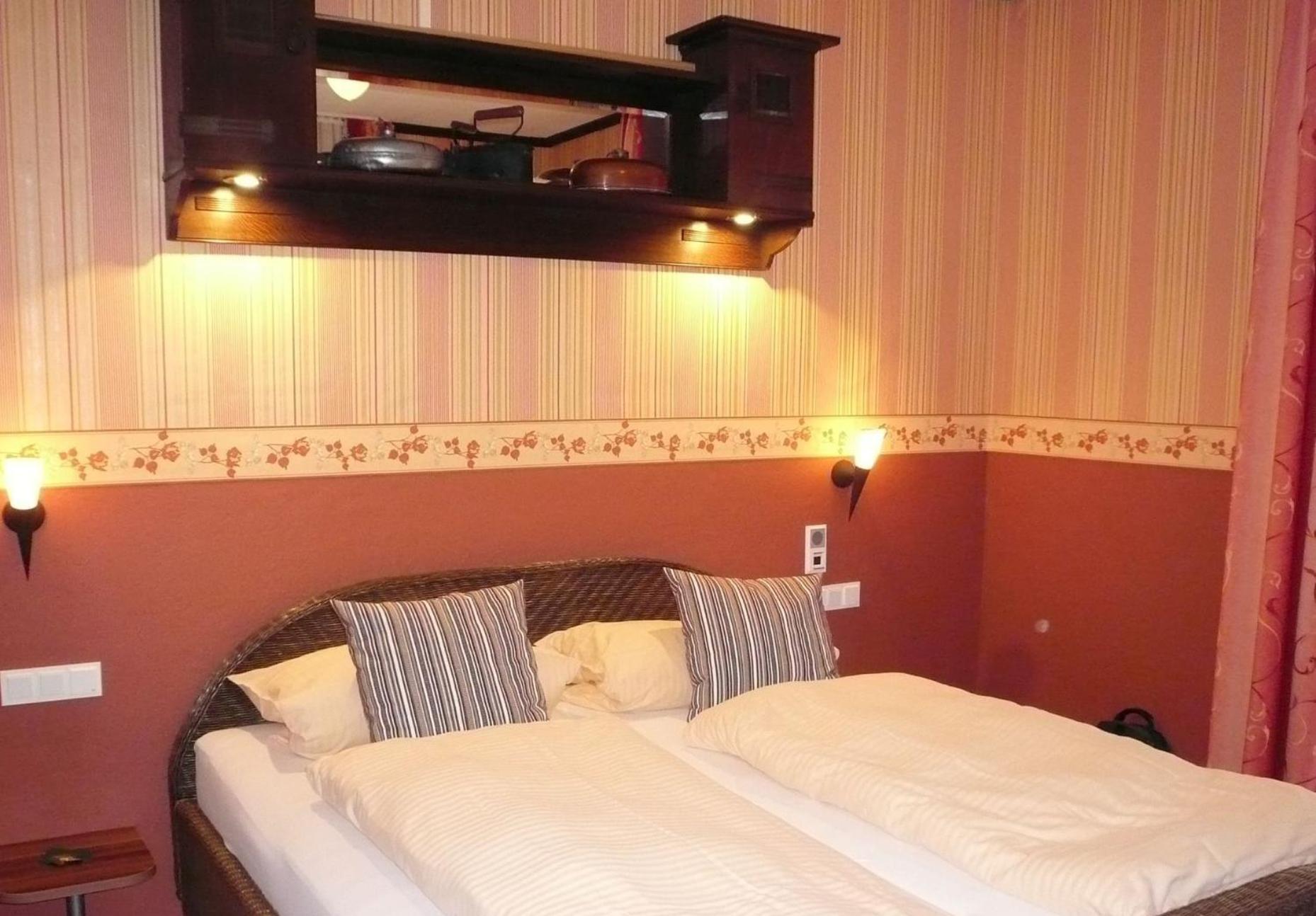 Mosel-Landhaus Am Moselufer B&B Briedern Esterno foto