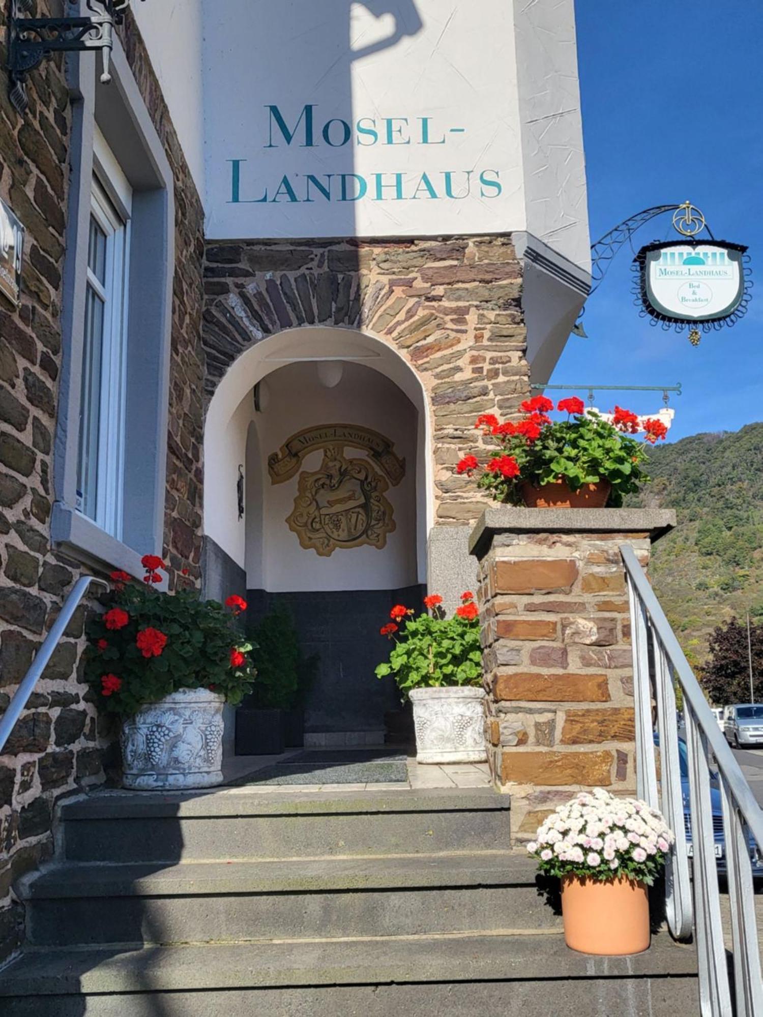 Mosel-Landhaus Am Moselufer B&B Briedern Esterno foto