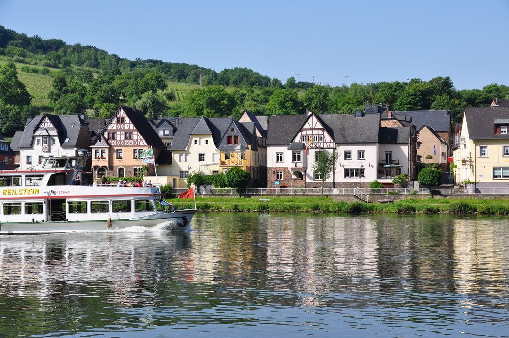 Mosel-Landhaus Am Moselufer B&B Briedern Esterno foto